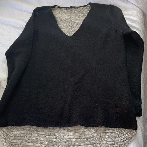 Sweater - Picture 2 of 2